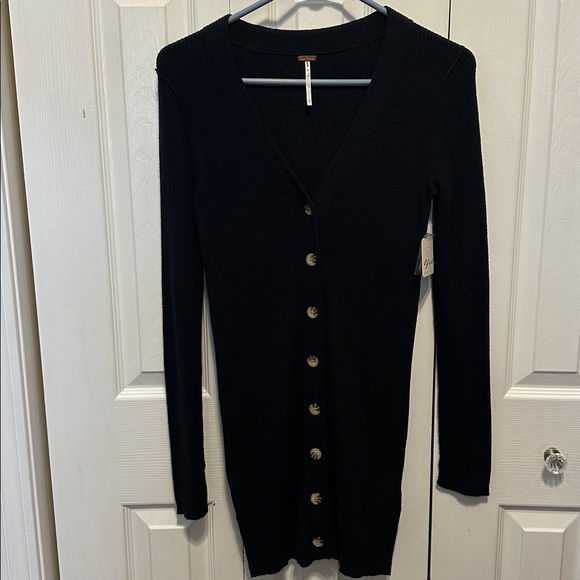 Free People Black Long Sleeve Ribbed Knit Button Up Cardigan Sweater or Dress - Picture 2 of 5